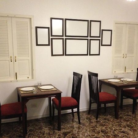 Dharasom' S Colonial House Hotel Bangkok Kültér fotó