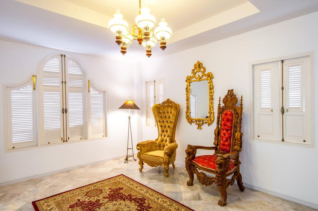 Dharasom' S Colonial House Hotel Bangkok Kültér fotó