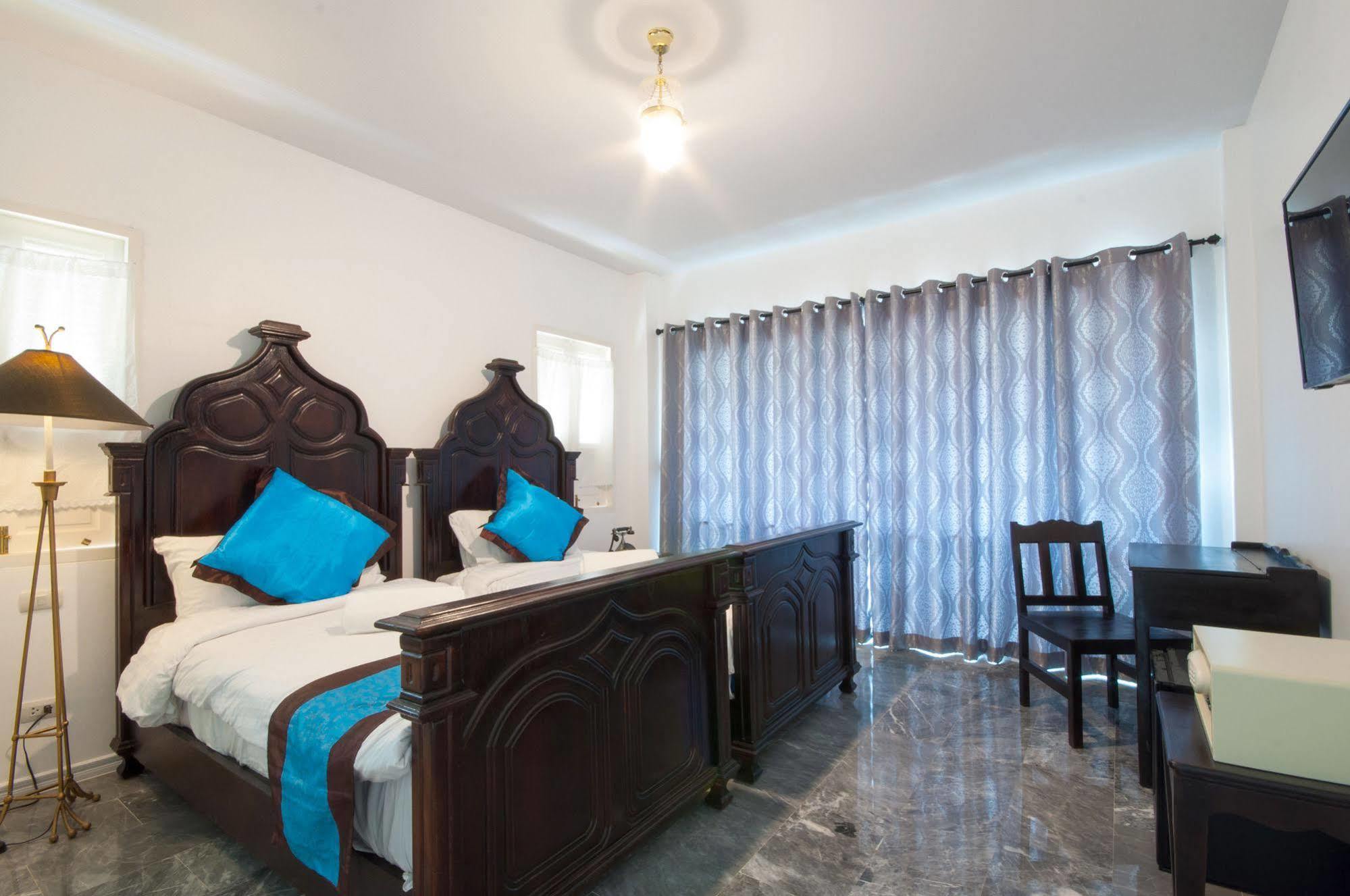 Dharasom' S Colonial House Hotel Bangkok Kültér fotó